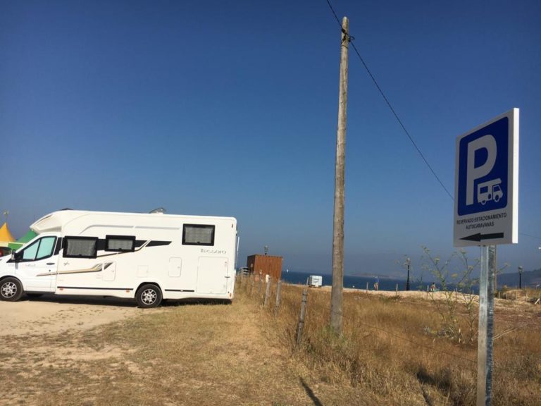 Nigrán regula o aparcamento de caravanas nas zonas de praia