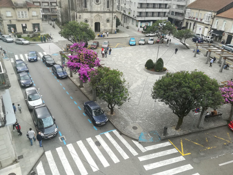 Ampliado o contrato das obras da Praza  de Bugallal para retirar as tubarías con amianto