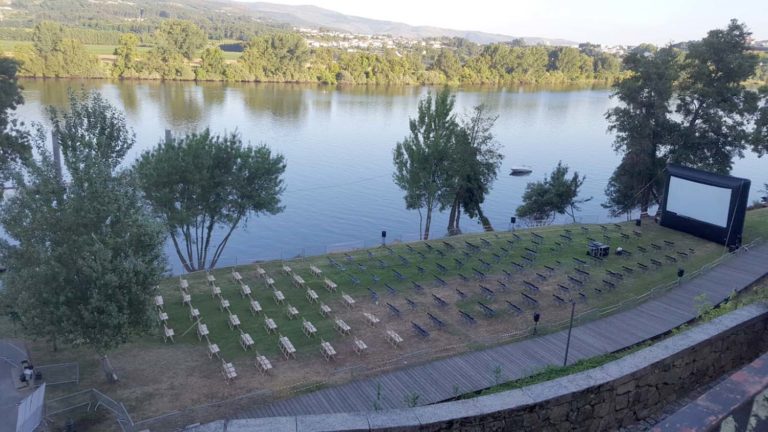 Cinema, teatro e música, propostas para esta semana en ‘Volvemos a rúa’ de Tui