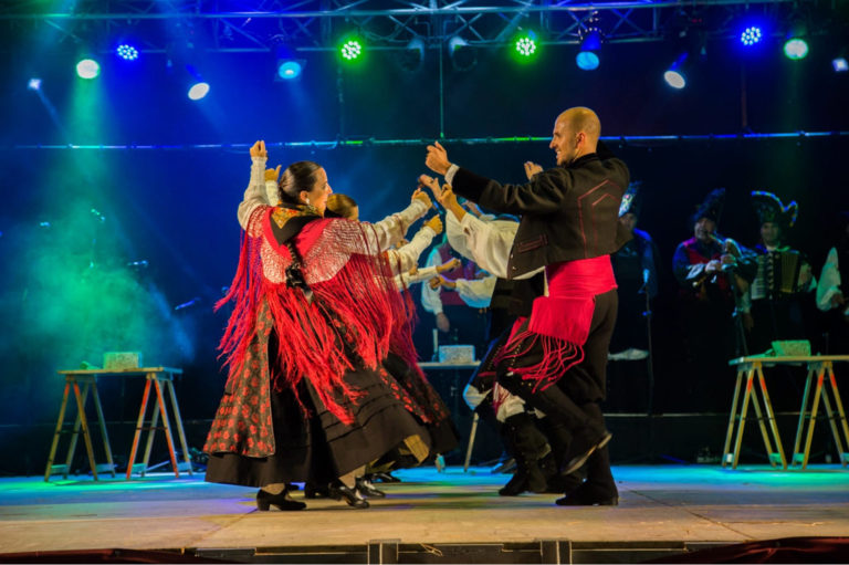 Nigrán colabora no ‘Beachmarket’ desta fin de semana en Gaifar co concerto da ‘Asociación Folclórica Vila de Baiona’