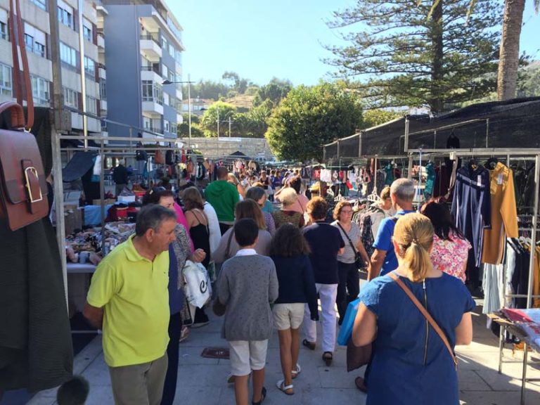 O mercadillo semanal dos sábados pasa aos venres o 7 e 14 de agosto na Guarda