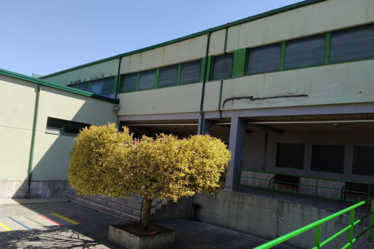 O Concello de Baiona realiza traballos de reparación no CEP Sabarís
