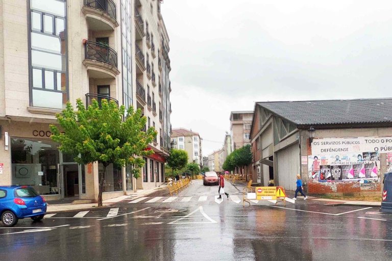 Arrincan as obras de humanización da rúa Redondela de Ponteareas