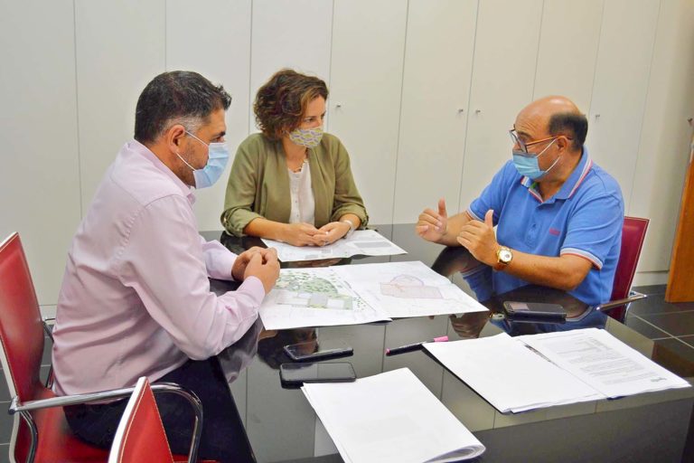 O recinto escolar do CEIP Pintor Antonio Fernández de Goián será ampliado en máis de 1.500 metros cadrados