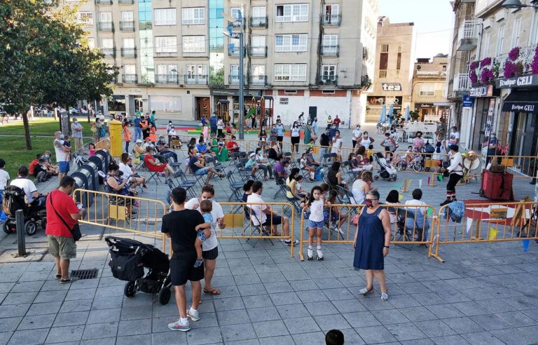 Arrinca o III Festival Internacional de Teatro de Rúa en Ponteareas