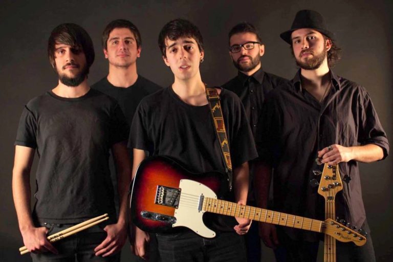 O festival ‘Brevescénica’ e os concertos protagonizan a derradeira semana do Baiverán de Baiona