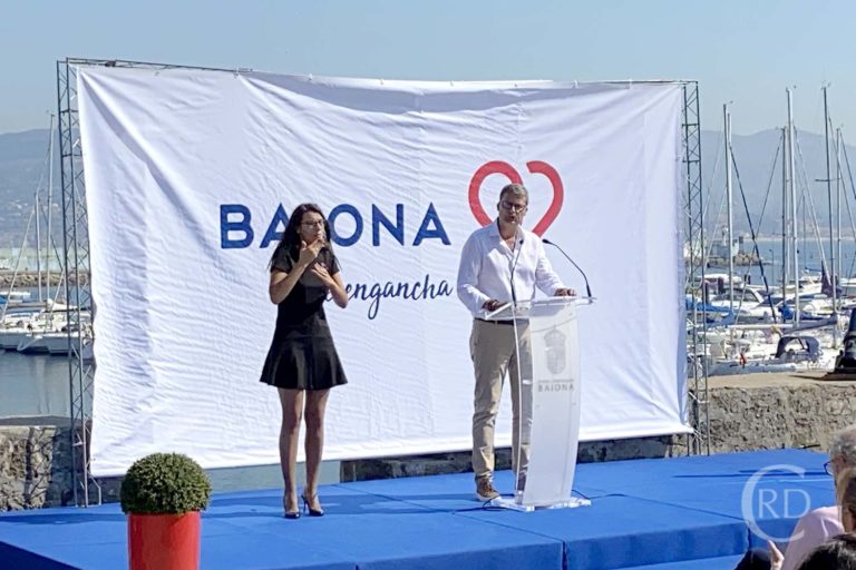 «Baiona te engancha» a imaxe de marca do municipio que busca fidelizar e desestacionalizar o turismo
