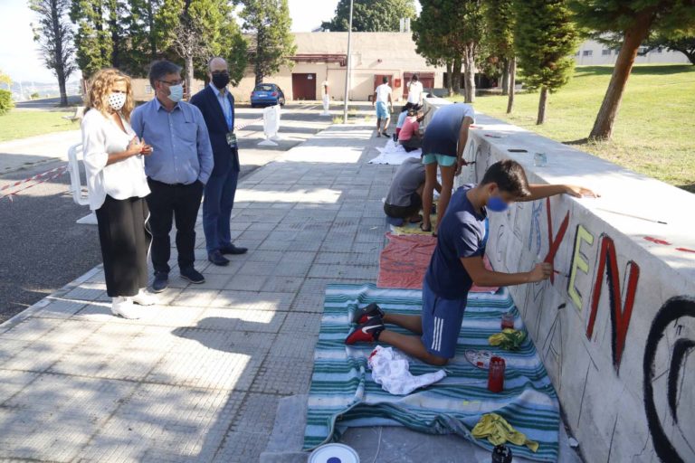 ‘Planeta Príncipe’, a aposta da mocidade do Príncipe Felipe no primeiro mural de DeporúARTE sobre a emerxencia climática