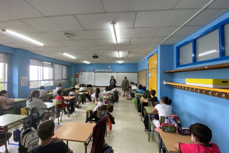 O Concello de Redondela distribúe entre os colexios de ensino público do municipio o vídeo de concienciación sobre a COVID