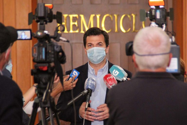 Gonzalo Caballero exise á Xunta que “non pase un minuto máis” sen poñer a funcionar os mellores protocolos para o inicio do curso