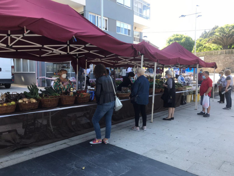 Este sábado arranca de novo o mercadillo semanal dos sábados na Alameda da Guarda