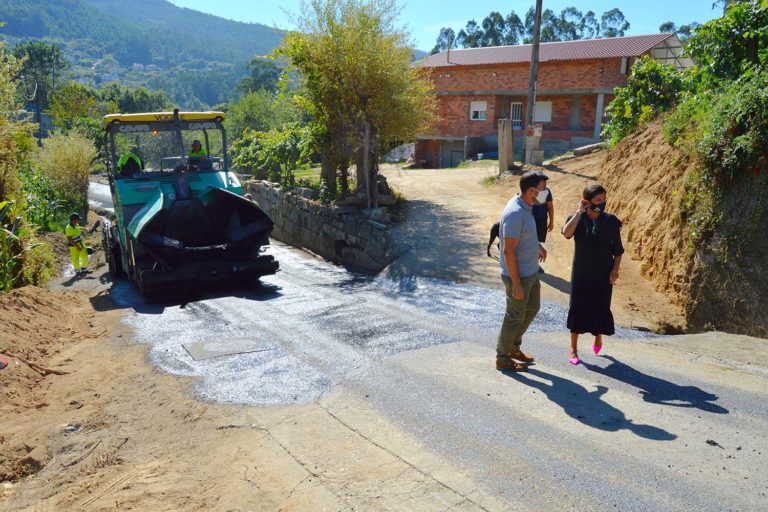 O Concello de Mos acomete a mellora do camiño da Quiringosta
