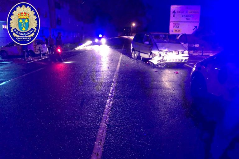 A Policía Local de Redondela investiga a un condutor por un presunto delito contra a seguridade viaria