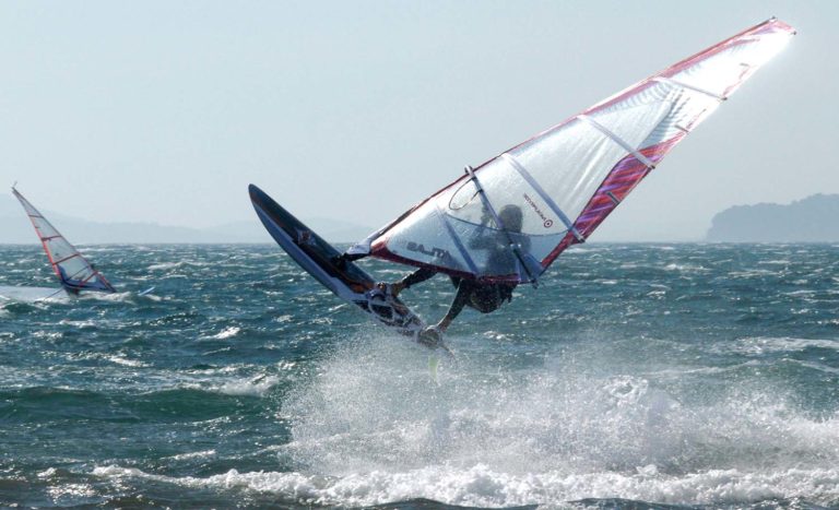 A Deputación aposta polo deporte da provincia repartindo 1,2 millóns de euros entre 132 clubs de tódalas especialidades