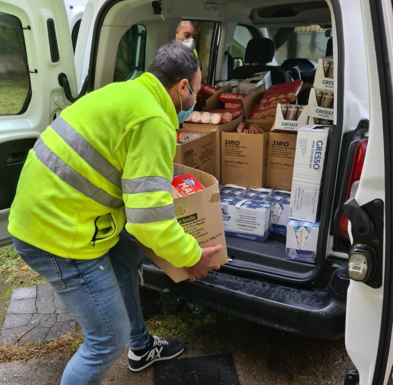 O Banco de Alimentos “SOS Porriño” reparte a domicilio a partir deste mes