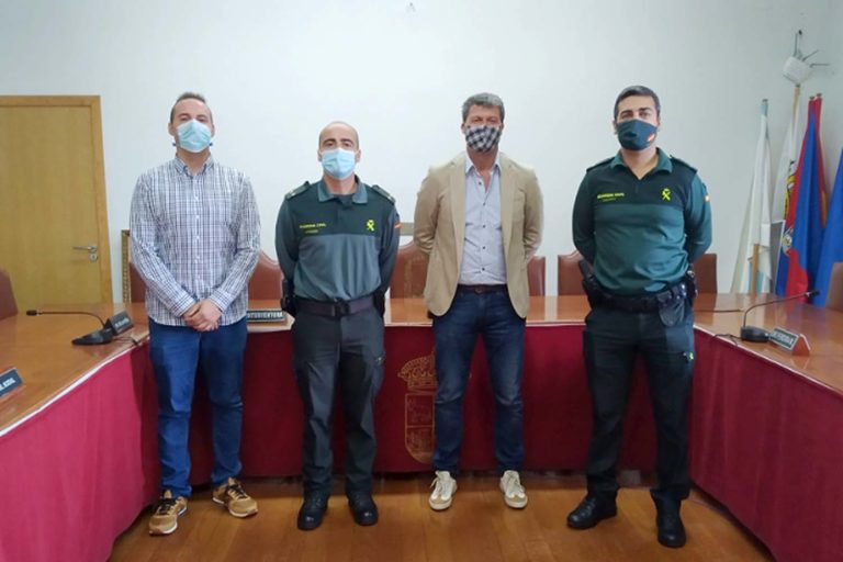 Relevo no Posto Principal da Garda Civil de Baiona, Marcos Lago pasará a ser o novo tenente-comandante