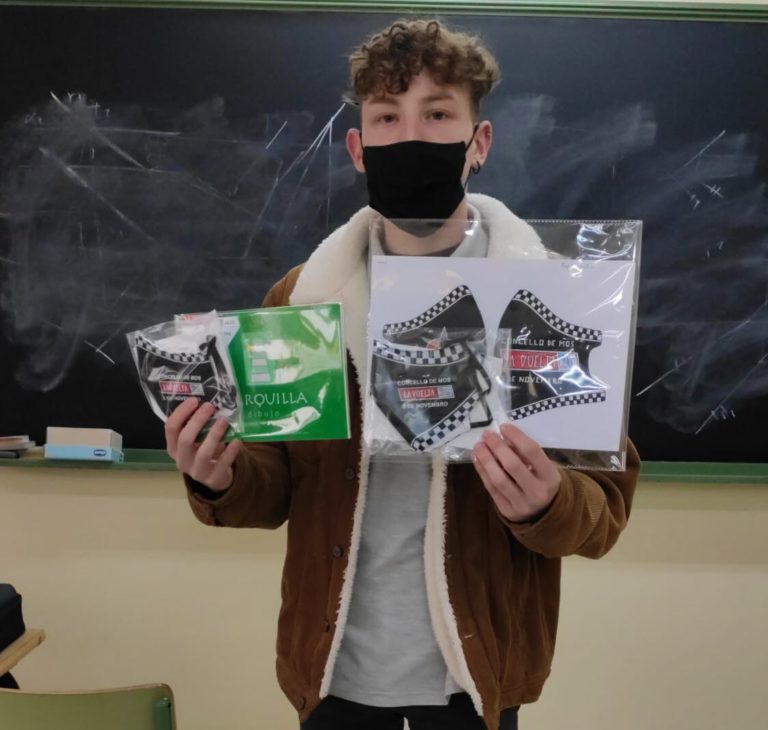 Mos xa ten a súa propia mascarilla oficial de La Vuelta 20