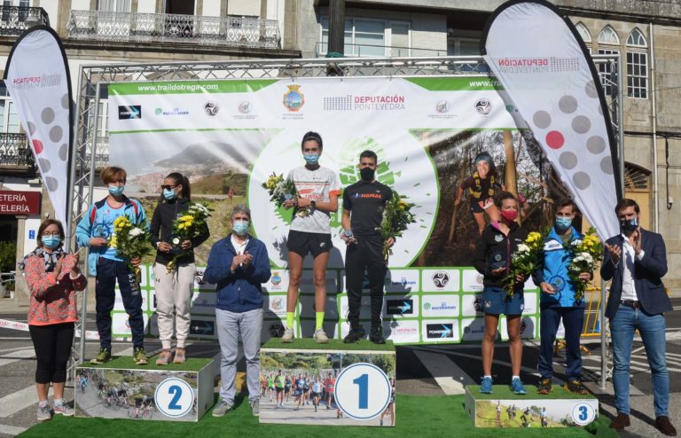 Adrián Rodríguez e Eva Piñel gañan un Trail do Trega marcado pola feliz volta á competición da olímpica Julia Vaquero