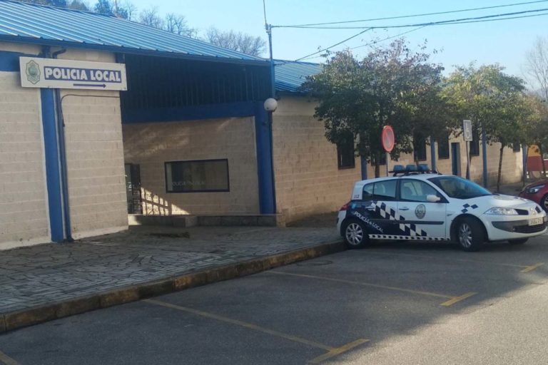 O radar ‘informativo’ da Policía Local de Ponteareas difunde os novos límites de velocidade