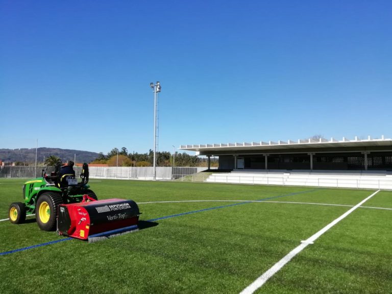 O Plan Estratéxico de Deporte da Deputación fai posible o mantemento anual de 88 campos de fútbol de herba natural ou sintética na provincia
