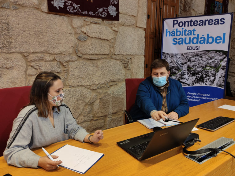 Solidariedade e apoio ao comercio local únense en Ponteareas coa campaña “Trasnos polo Nadal”