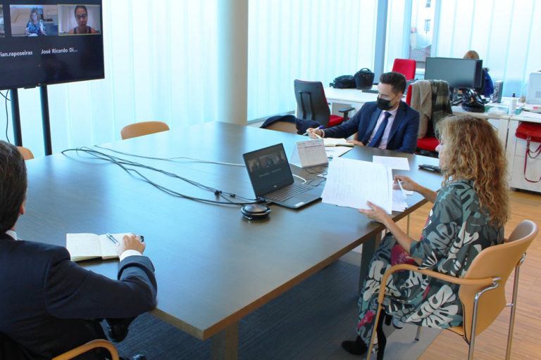 A Deputación senta as bases dunha estratexia de acción coa Organización Mundial do Turismo centrada na formación, innovación e emprendemento
