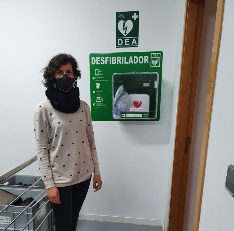 O Rosal xa conta cun desfibrilador no Auditorio Municipal