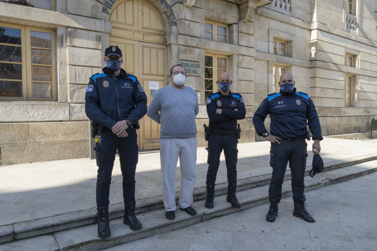 Catro axentes de Tui condecorados coa Medalla ao Mérito da Policía Local