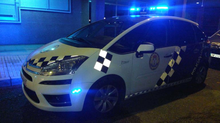 Dous policías feridos nunha complicada detención nun local de ocio nocturno de Redondela