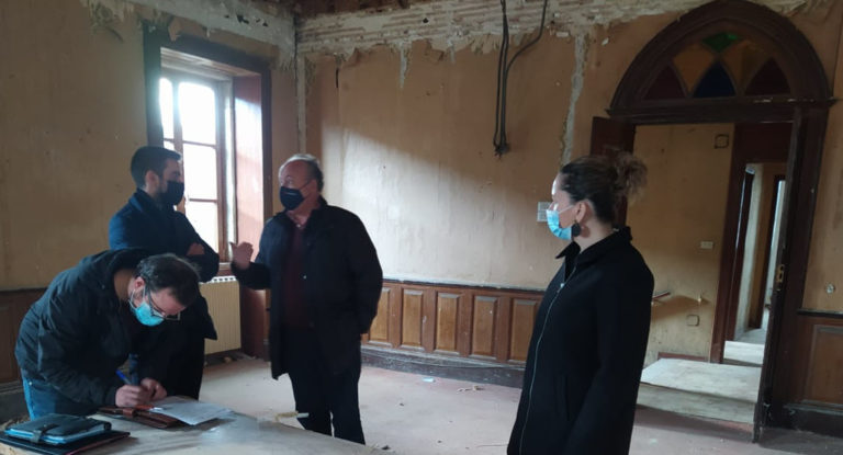 Asínase a acta de replanteo da obra de rehabilitación do antigo edificio do Concello de Salvaterra como nova biblioteca