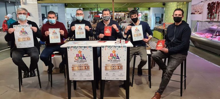 Baiona presentou hoxe a campaña de promoción do comercio local no Nadal que repartirá máis de 10.000 euros en premios