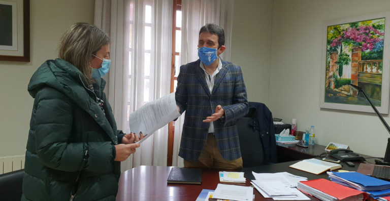 Luisa Piñeiro reafirma o “máximo compromiso” da Xunta con Concello de Crecente e anuncia os orzamentos de 2021