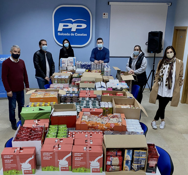 Os concelleiros do PP de Salceda doan o 30% percibido pola asistencia a plenos e comisións ao Banco de Alimentos Municipal