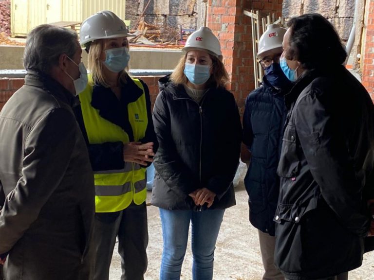 Fernández-Tapias supervisa as obras de ampliación do IES Salvaterra de Miño que contan cun investimento de 587.000 euros