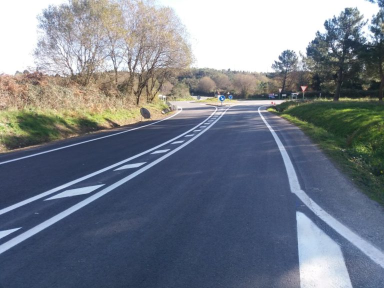 A Cañiza gana unha estrada más segura pola estrada de Crecente e accesos peonís á contorna do campo de fútbol do Vieiro e do cemiterio