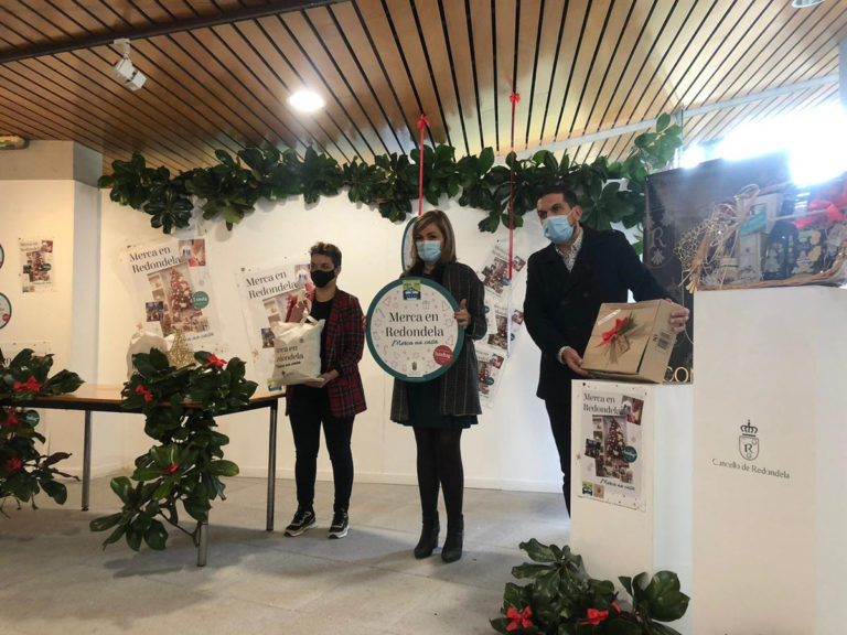 Redondela presenta a súa campaña de Nadal ‘Merca en Redondela. Merca na Casa’