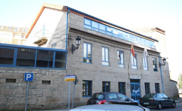 A Biblioteca Pública Municipal de Ponteare abre de novo hoxe mércores no seu horario habitual