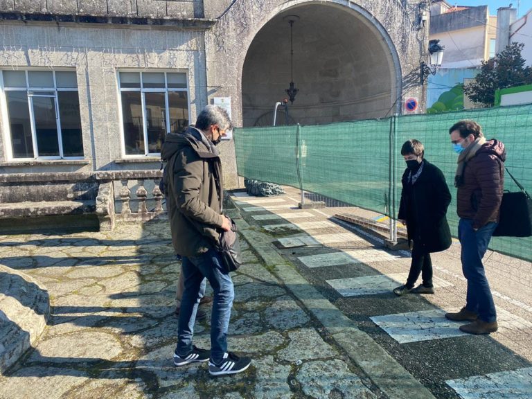 As obras do mercado do Rosal, a bo ritmo