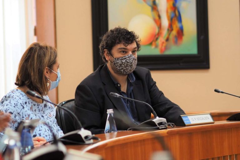 O Grupo Socialista alerta que a saúde mental “será a gran resaca da pandemia” mentres a Xunta anuncia o reforzo do ámbito da saúde mental