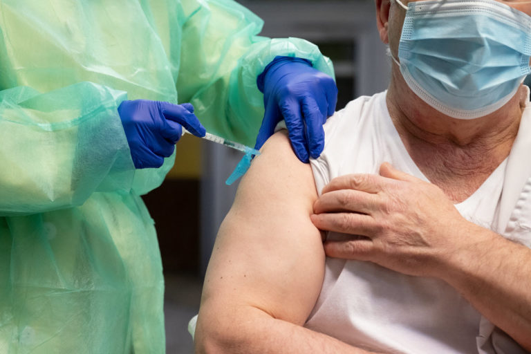 Hoxe ábrese a autocita para a vacinación da segunda dose de reforzo da Covid
