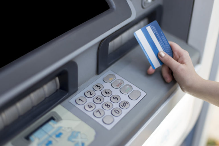 O Concello de Nigrán reclama a Abanca que manteña a sucursal de Panxón operativa