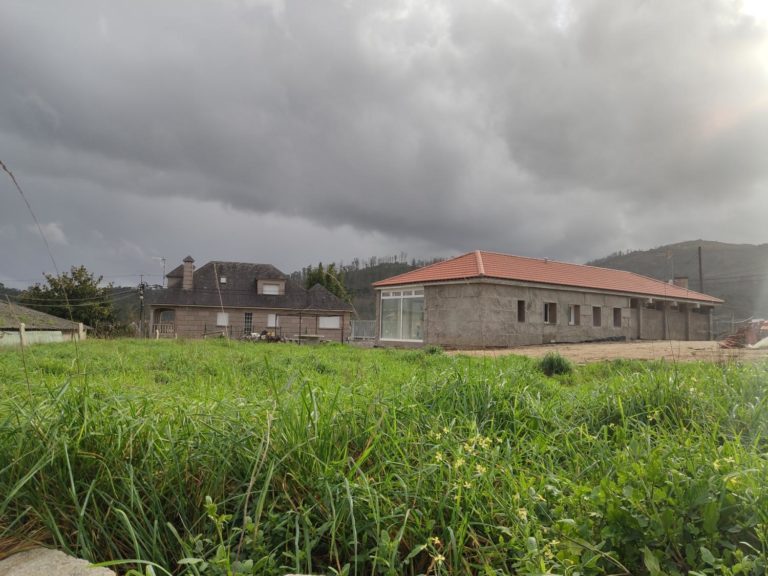 Ponteareas adquire terreos en tres parroquias para incrementar os equipamentos sociais das casas e centros culturais