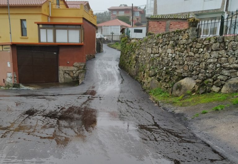Baiona remata o asfaltado da rúa Ponche en Baredo realizada con recursos propios do Concello