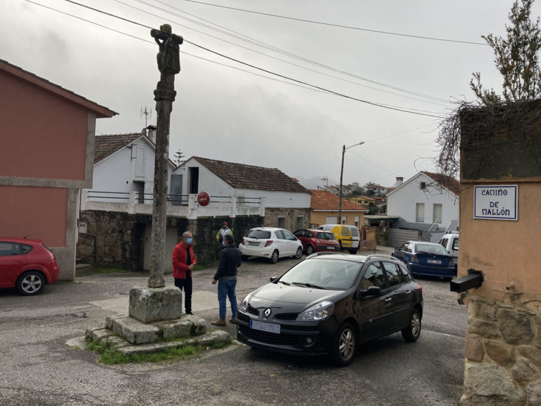 O goberno de Nigrán aproba o asfaltado de nove rúas de San Pedro e a posta en valor do seu cruceiro cun investimento de 151.000 euros