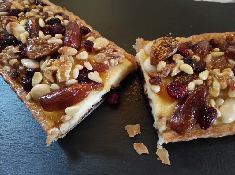 Tarta Músico (o cómo aprovechar los frutos secos y el turrón sobrante de la Navidad)