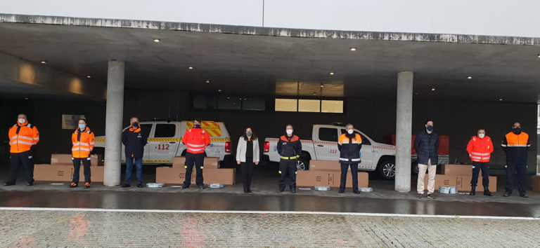 A Xunta entrega tendas de campaña de emerxencias á agrupación de Protección Civil de Tomiño para reforzar a atención cidadá