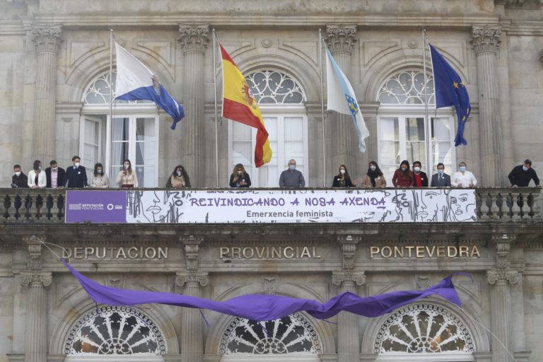 A Deputación arranca o #8M vestindo de reivindicación as súas sedes e coa axenda feminista no centro da acción