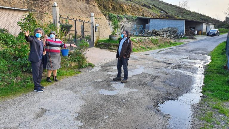 O Concello das Neves remata a primeira fase da reparación da estrada de Casal da Vila ao Marquiño, entre San Xosé de Ribarteme e Cerdeira