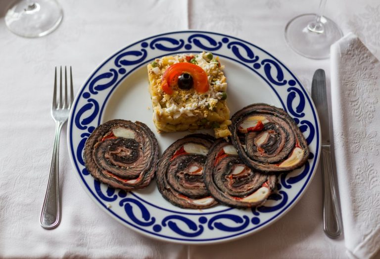 Aberto o prazo para reservar para o “Xantar da lamprea”