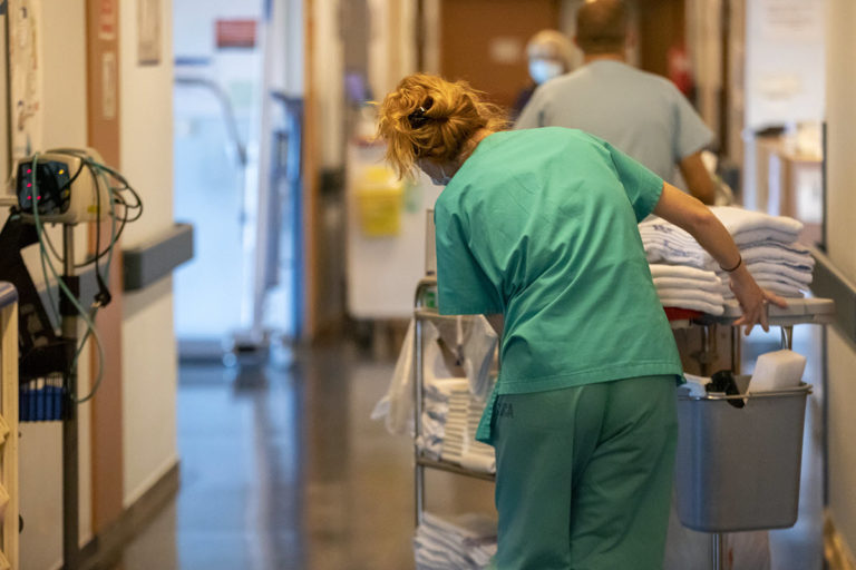 O Sergas publica a relación provisional de admitidos e excluídos nas probas para o acceso a diversas categorías de persoal sanitario